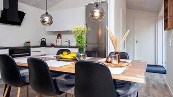 House | Tempat makan