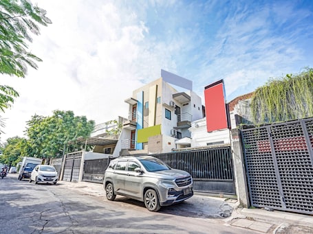 Fachada de la propiedad