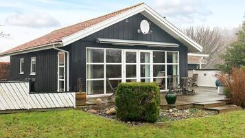 House | Bahagian luar