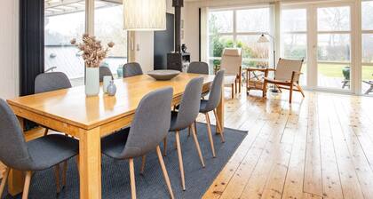8 Person Holiday Home in Karrebaeksminde-by Traum