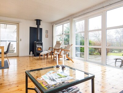 8 Person Holiday Home in Karrebaeksminde-by Traum