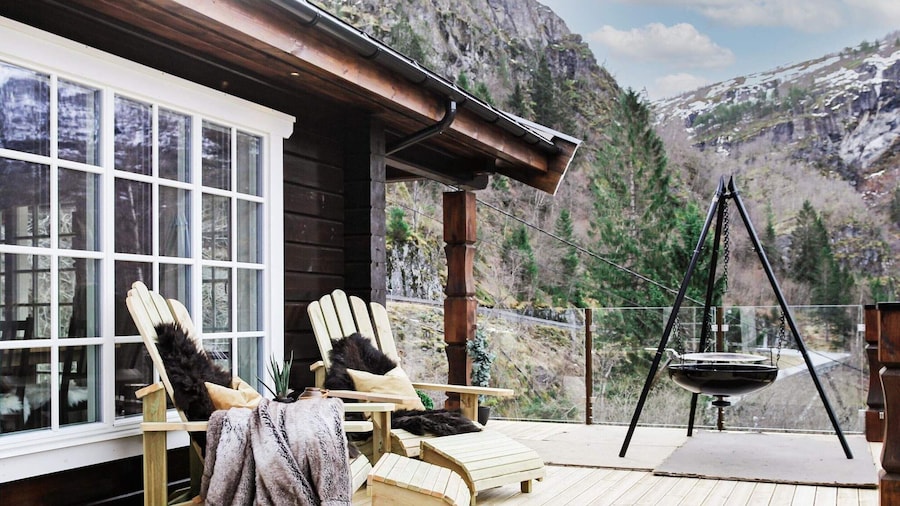 9 Person Holiday Home in Geiranger-by Traum