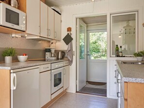 House | Private kitchen - 5 Person Holiday Home in Allinge-by Traum (Allinge)