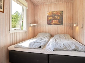 Hus | 2 sovrum och unika möbler