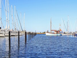 อพาร์ทเมนท์ | ที่จอดเรือ