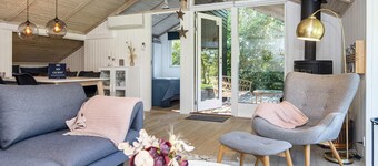 尤爾斯明德特勞姆八人度假屋