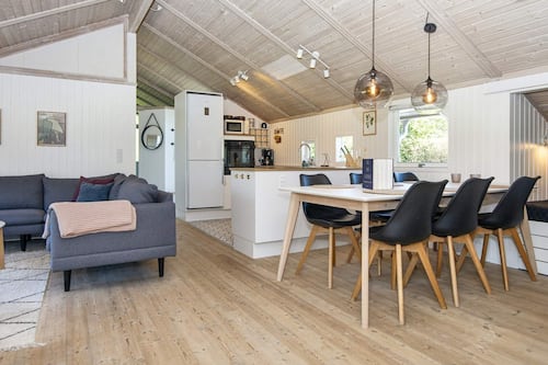 House | Dining