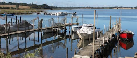 House | Water view