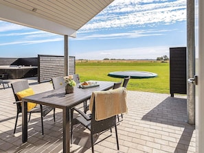 House | Dining - 5 Star Holiday Home in Spottrup (Spøttrup)
