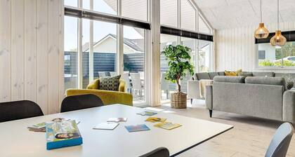 Luxury Retreat for 18 - By Traum Ferienwohnungen