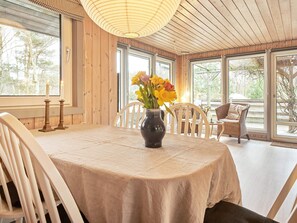 House | Dining