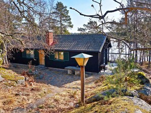House | Exterior - 6 Person Holiday Home in Djurhamn (Djurhamn)