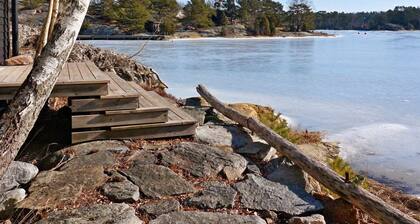 6 Person Holiday Home in Djurhamn