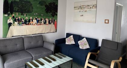 Charming Spacious 3-bedroom Beach Holiday House, Norfolk