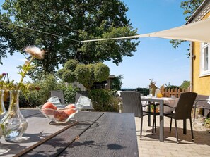 House | Dining