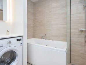 Spa treatment - 4 Star Holiday Home in Ringkobing (Ringkobing)