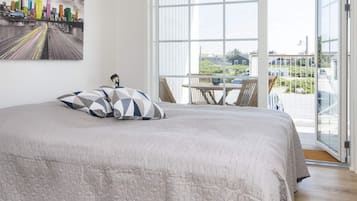 2 bedrooms, individually furnished