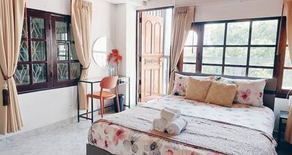 Standard room - Hello Sunshine