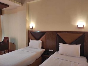 Executive Double Room | Desk, laptop workspace, free WiFi - Ambarish Grand Residency (Guwahati)