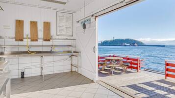 House | Property grounds