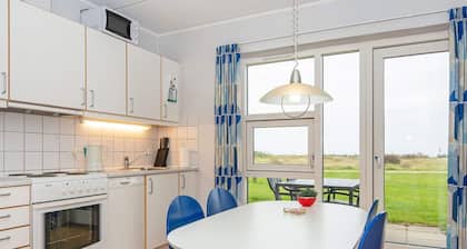 6 Person Holiday Home in Hojer