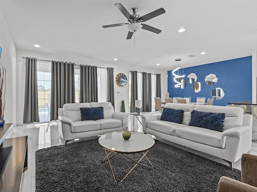 Must-See Renovation! Stunning Accessible Pool - Prime Resort Disney Location!