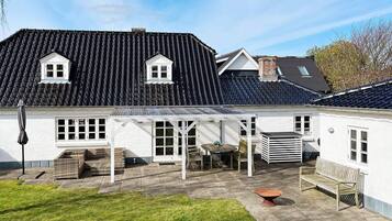 House | Exterior