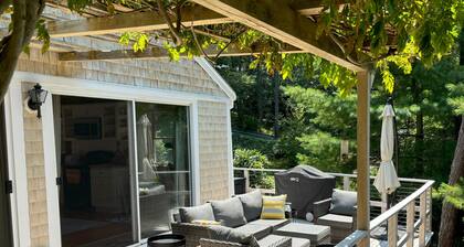 Waterfront Cape Cottage Nestled In Wooded Privacy (2297)