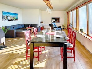 House | Dining - 6 Person Holiday Home in Laupstad (Hadsel)