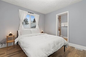 1 bedroom, iron/ironing board, WiFi, bed sheets