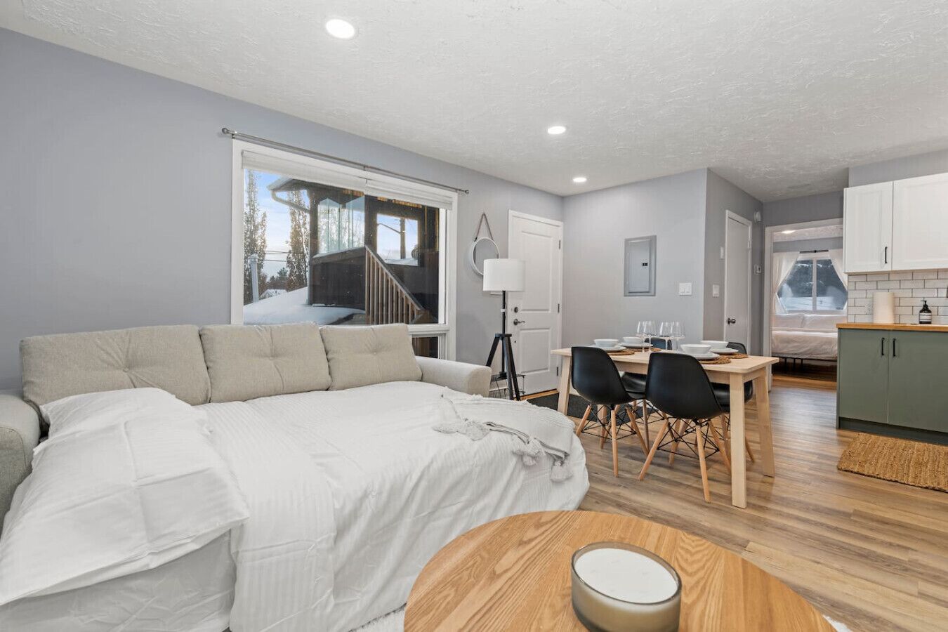 1 chambre, fer et planche à repasser, Wi-Fi, draps fournis