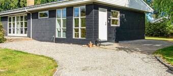 6 Person Holiday Home in Sydals