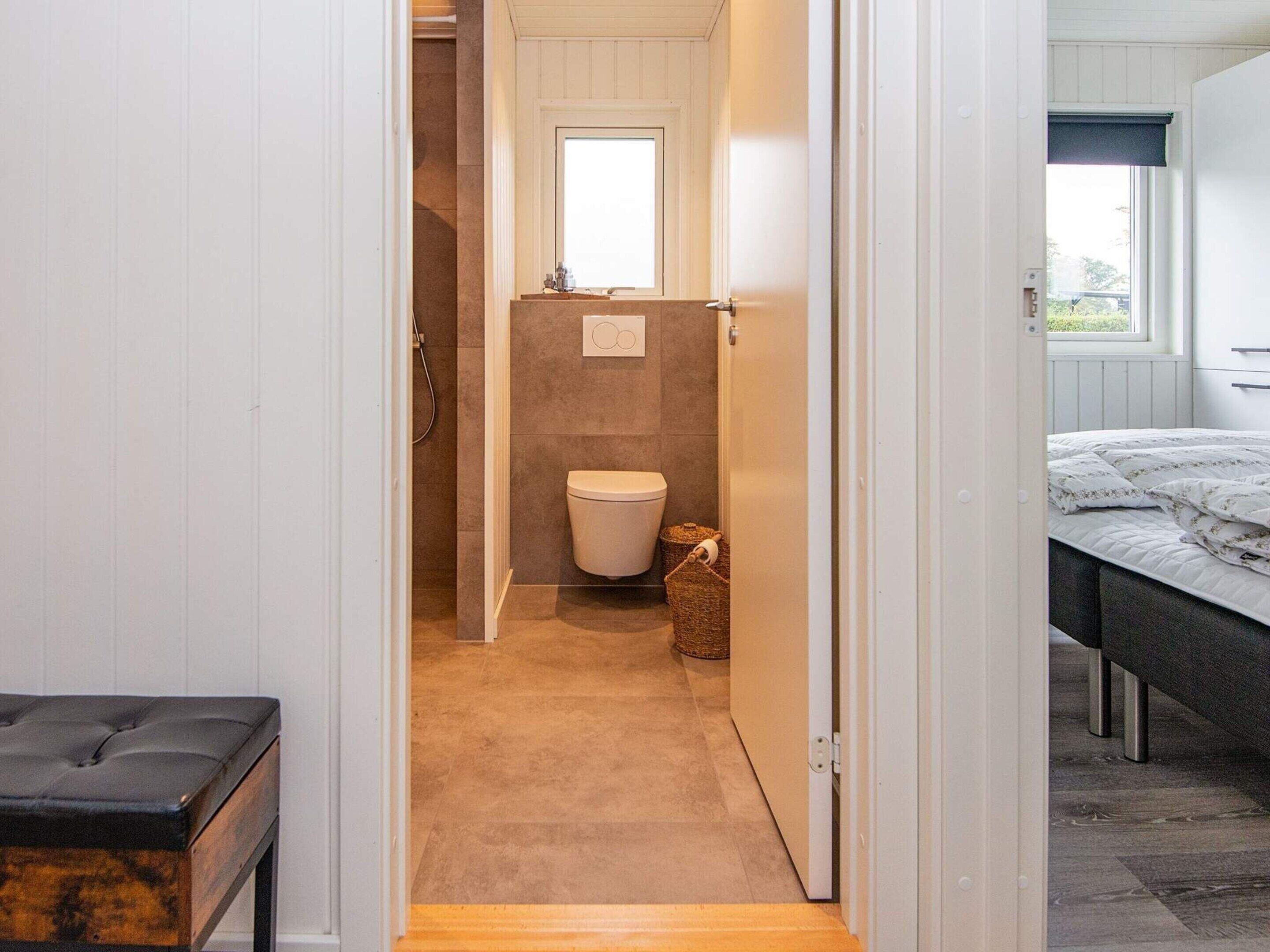 House | Bathroom