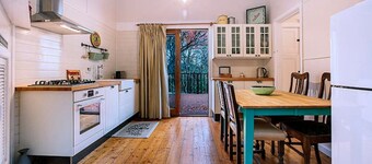 Allambee Cottage - a place of rest