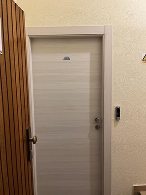 บริเวณประตูทางเข้า