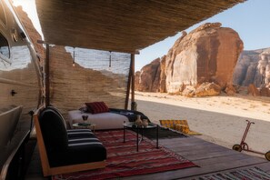 Room, 1 Queen Bed (Valley Caravan) | Terrace/patio