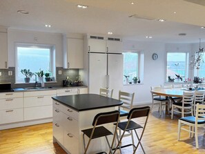 Private kitchen - 6 Person Holiday Home in Adelso-by Traum (Adelso)