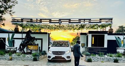 24 On Basil Boutique Luxury Hotel