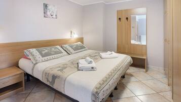 1 chambre, Wi-Fi gratuit, draps fournis