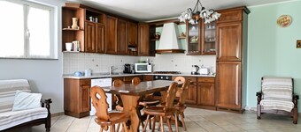 Vacation Home "La Collina Degli Ulivi" with Sea View, Private Terrace & Wi-Fi