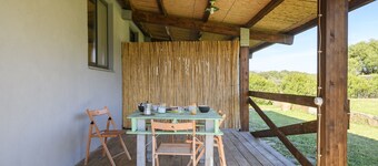 Studio Apartment "Naramanue 1" with Mountain View, Private Terrace & Wi-Fi