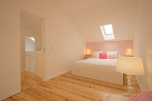 4 chambres, accès au Wi-Fi (inclus), literie fournie