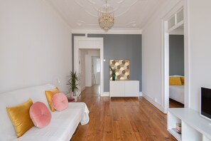 1 bedroom, free WiFi, bed sheets - CASASUPERTUBOS - APART 13 (Peniche)