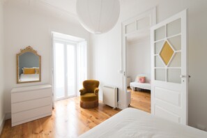 1 室のベッドルーム、WiFi (無料)、ベッドシーツ