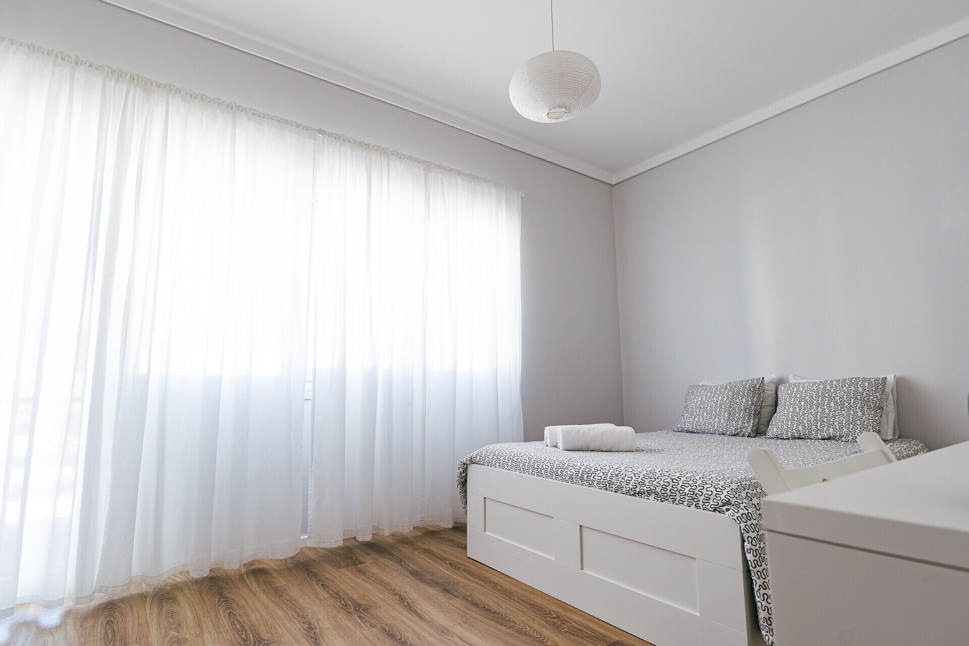 1 quarto, Wi-Fi de cortesia, roupa de cama