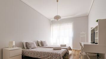 2 bedrooms, free WiFi, bed sheets