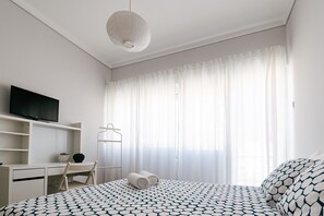 2 quartos, Wi-Fi de cortesia, roupa de cama