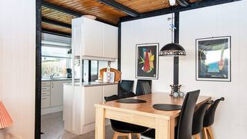 House | Dining