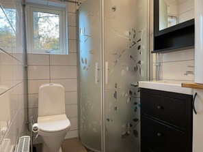 House | Bathroom