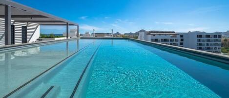 Classic Condo | Terrace/patio